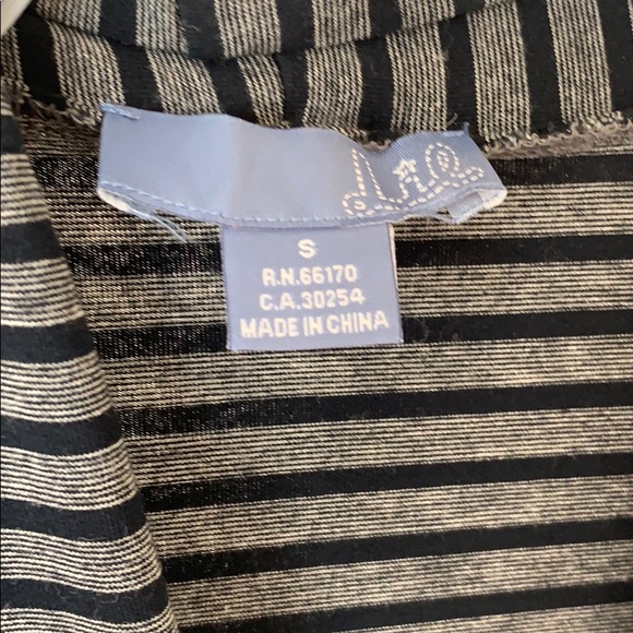 Striped Blouse - Picture 4 of 5